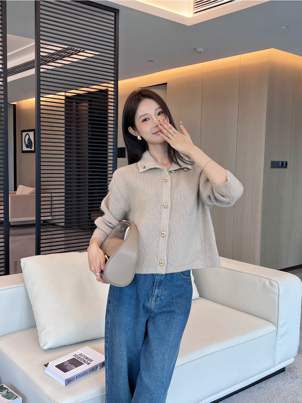 6f2afbe85e5a42d9cb20af46029dd7ae.jpg